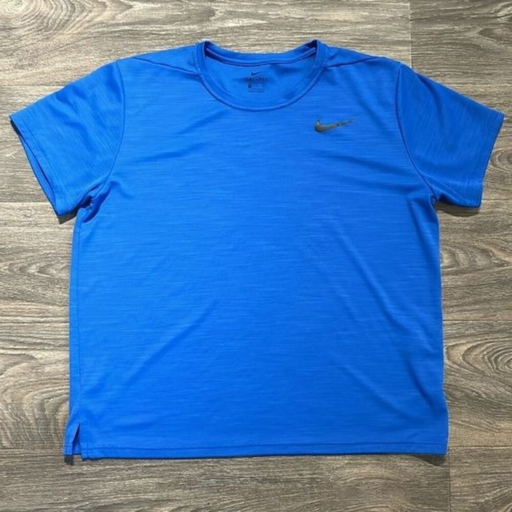 Nike XL DriFIT Legend Fitness Shirt Short Sleeve Blue Running Activewear Gym